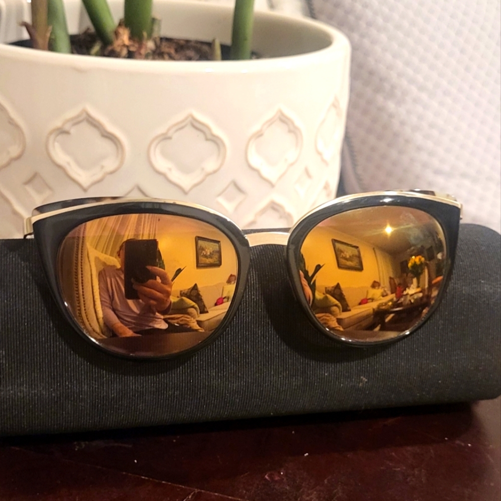 Johnny Was Stylish Black and Gold Sunglasses